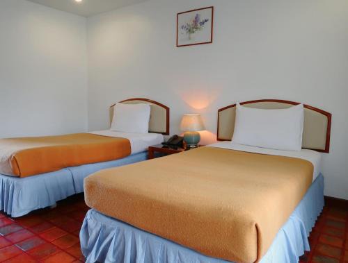 Ratchaburi Apartamento | ทริปเปิ้ล รีสอร์ท