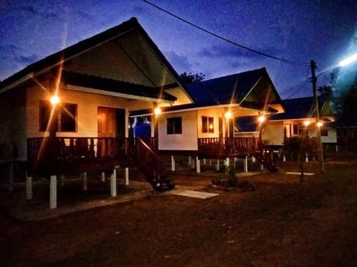 Thap Sakae Cama Y Desayuno | ทับบีช เนเชอรัล รีสอร์ท