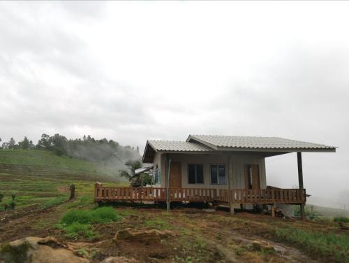 Mae Chaem Otro | บ้านยอดแก้ว​ 360​ ​ํ​ ชีวิตริมนา​ ป่าบงเปียง
