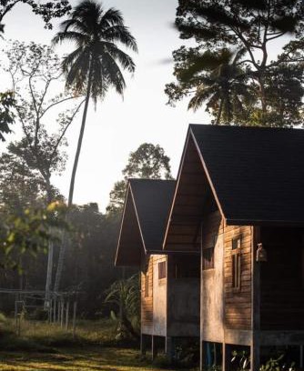 Srinagarindra Complejo | บ้านวารีชีวา WareeCheewa