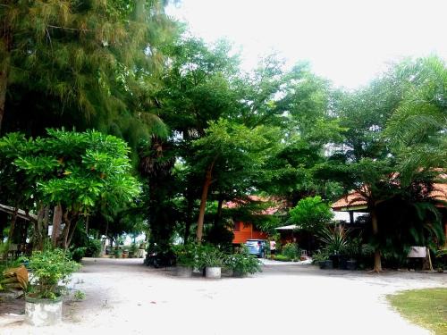 Khanom Complejo | บ้านสนมณีโฮมสเตย์ Bansonmanee Homestay