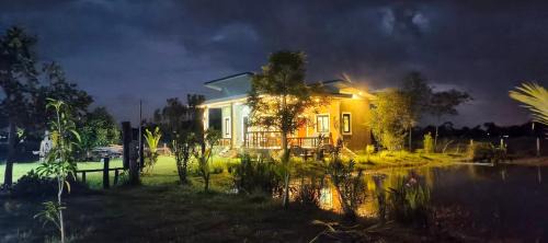 Buriram Chalet De Esquí | บ้านสวนโฮมสเตย์