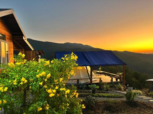 Rong Kwang Otro | บ้านไร่ไอดอย