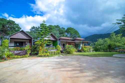 Chom Thong Cabina | ฟินอินดอย
