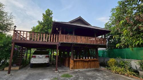 San Kamphaeng Casa | หลองข้าวโฮมสเตย์
