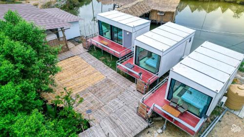 Ban Laem Casa | หลานย่าโฮมสเตย์ บางตะบูน