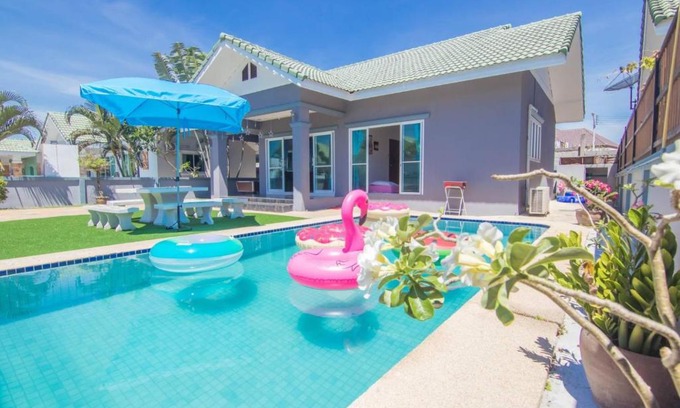 Hua Hin Villa | ไมอามี่ หัวหิน พูลวิลล่า Miami HuaHin Poolvilla