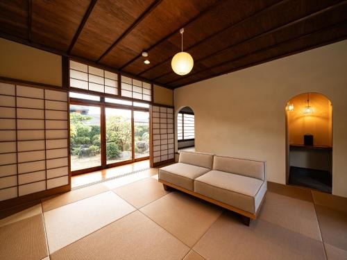 Shodoshima Villa | お屋敷ステイ - 幸 -