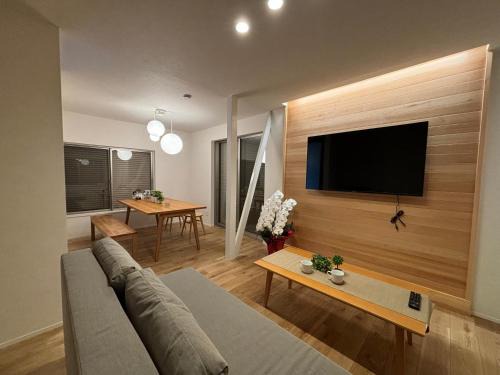 Kuwana Casa | とまるん長島