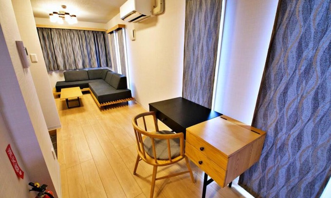 Asato Apartamento | メイスン倶楽部 安里 4F