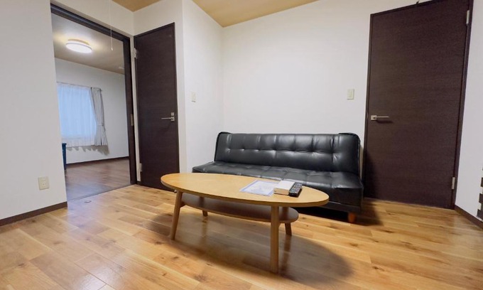 Shiroishi Apartamento | リノベーション済み室内新築 Service Apartment Sapporoザ・ハウス4LDK86㎡
