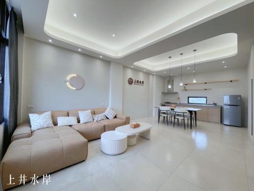 Dongshan Villa | 上井水岸會館
