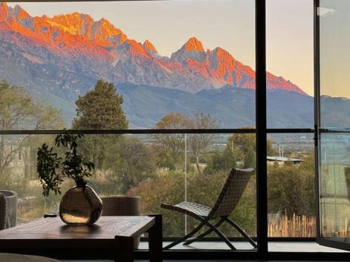 Lijiang Casa | 不晚里予日照金山丨雪山全景度假酒店白沙古镇店