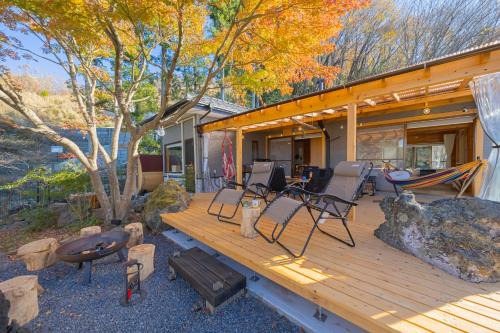 Izu Villa | 修善寺テラスヴィラ バレルサウナ付アウトドアリゾート
