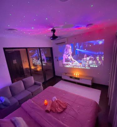 Nusajaya Apartamento | 卡通主题高楼公寓配有大屏幕电影房~浪漫精致装修设计~高达500Mpbs网速~