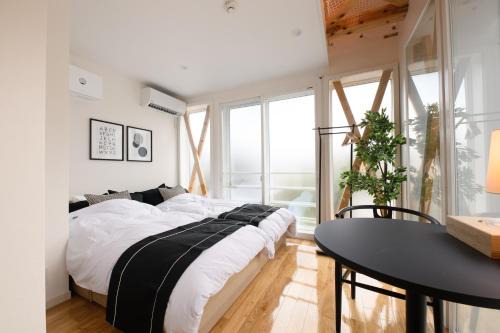 Gora Casa | 和光荘 Harmonious Light West
