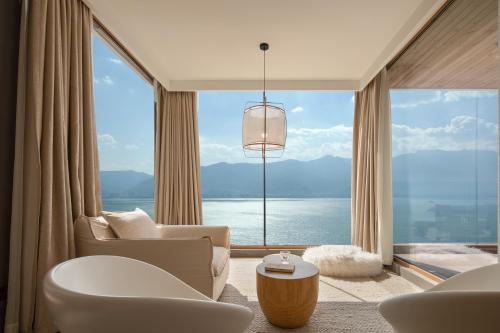 Manjiang Casa | 大理木兮半山Villa海景民宿