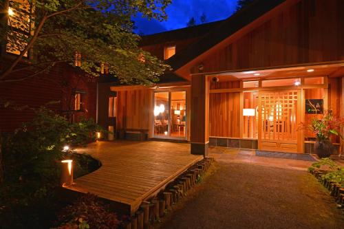Nikko Hotel | 奥日光湯元温泉ゆの森
