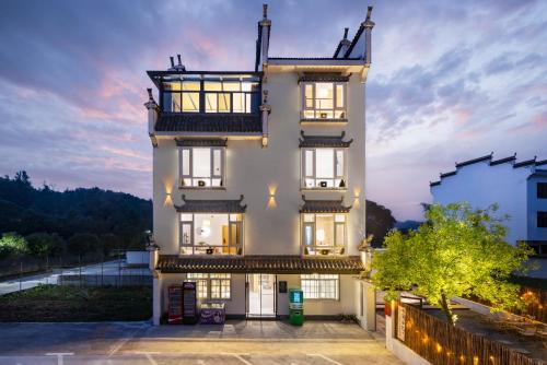 Wuyuan Casa | 婺源县那湾那月民宿婺女洲店