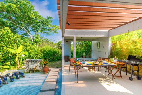 Bise Casa | 屋上ジャグジー付きBBQ可能 美ら海水族館まで4分 Bise Museum villa