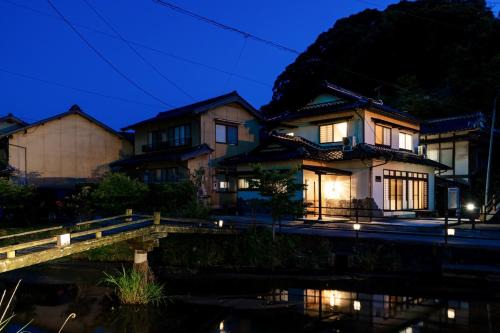 Matsue Casa | 川の灯