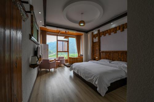 Wulingyuan Casa | 张家界悦庭楠舍民宿-森林公园店