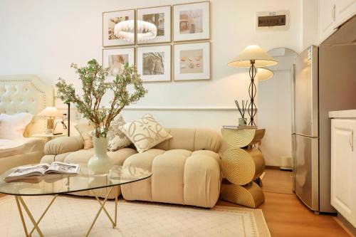Songjiang Apartamento | 新美宿近地铁 巨幕投影 松江大学城商圈正核心 全新高端装修 适合2人入住 无线网络