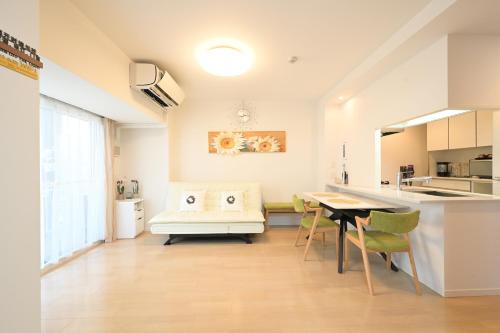 Dotonbori Apartamento | 日本桥车站出口徒步5秒两室一厅60平米new open 夏季促销