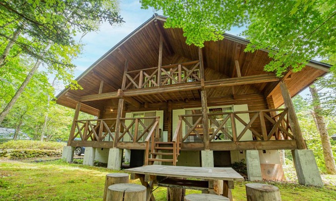 Tsumagoi Casa | 月の街60号北軽井沢