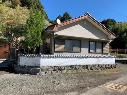 Hata-gun Casa | 民泊かも川