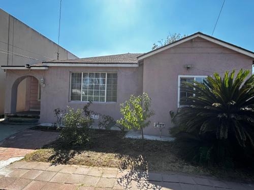 El Monte Casa | 洛杉矶东部花园式独立屋暂停