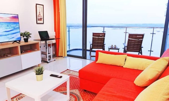 Central District Condominio | 海滨度假屋3BR~Walk to Beach Seaview@4-13pax#RoyalStrand
