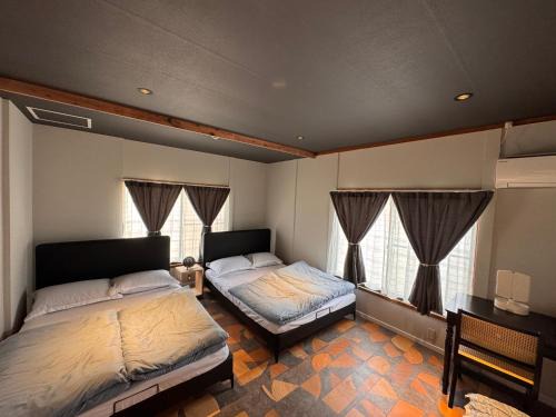 Kakisaki Casa | 海豚自由 イルカフリー Free dolphin