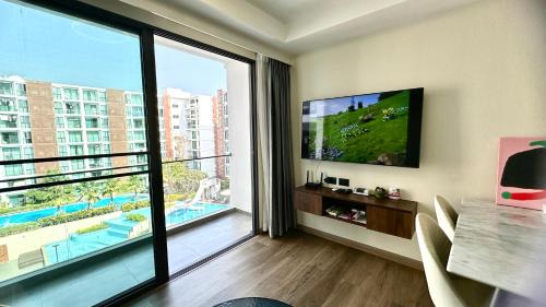 Chiang Mai Apartamento | 清迈一号公寓泳池环绕