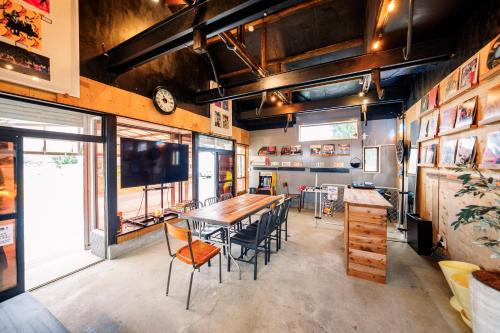Shirako Casa | 秘密基地白子ベース