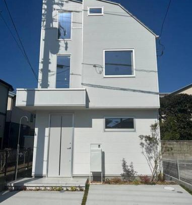 Kugenuma Villa | 站前2分 白色浪漫小屋 精致独栋 最多可住4人 免费自行车 有停车位