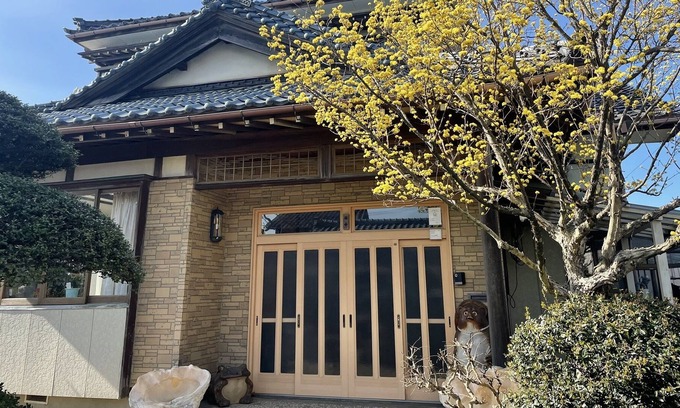 Nishi Ward Casa | Guest House Kuchinashi Casa japonesa con habitaciones occidentales y japonesas
