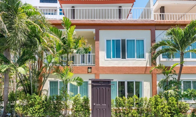 Jomtien Villa | 芭提雅市中心3卧泳池别墅,近海滩,网红悬崖餐厅,步行街