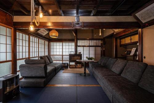 Kami Casa | 蔵サウナのある貸切古民家宿 ojirotomarlo