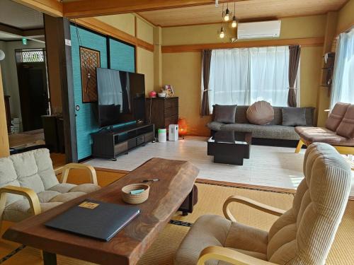 Hedamura Casa | 貸切宿 ひととき -Hitotoki- 眺めの良いテラスでBBQが楽しめる 徒歩で海と温泉へ 温泉券プレゼント 最大12名