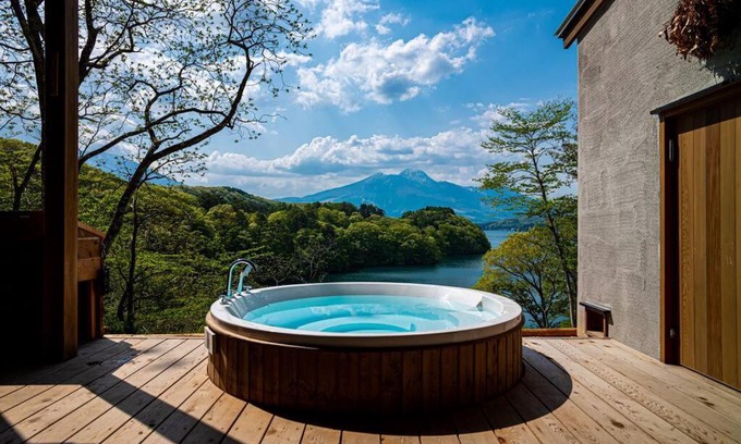 Shinano Villa | 野尻湖の絶景を楽しむ、貸切サウナ付き一軒家 Anoie（あの家）