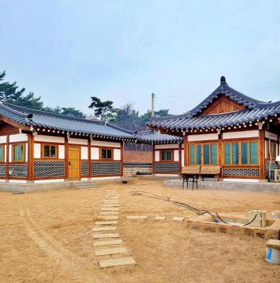 Hongseong Casa | 홍성군 편백나무 남당한옥