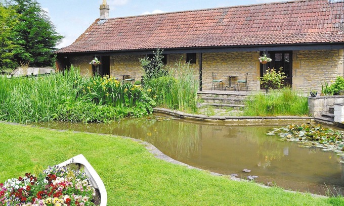 Hinton Cabaña | 0 bedroom accommodation in Hinton, near Bath