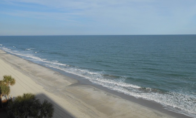 Garden City Condominio | 0610 Waters Edge Resort 1 Bedroom Condo by RedAwning