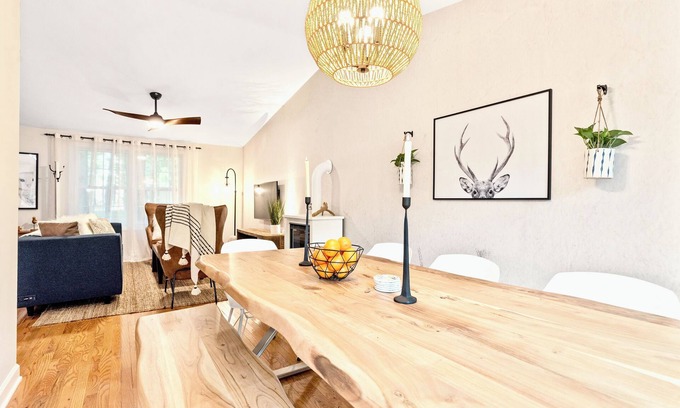 Northeast Raleigh Casa | Fresh, Clean, Private Wooded Acre- Best Coffee Station for Miles!