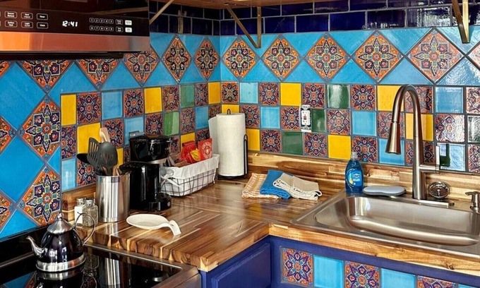 Las Cruces Casa | 1 bd/1 bth 3 mins to Farmer's market W/D in unit