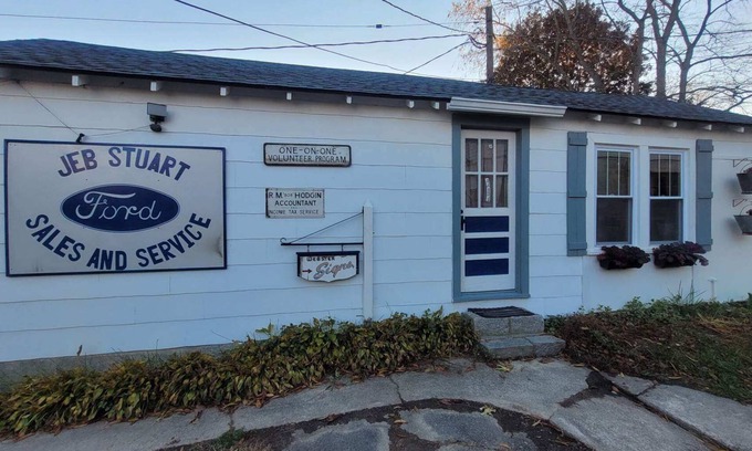 Mount Airy Casa | 1-bd Bungalow/Free Parking
