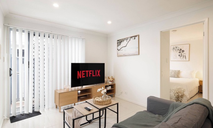 Rocklea Apartamento | 1 Bdr Apt! Garage! Clean! GST Credits! 216D1