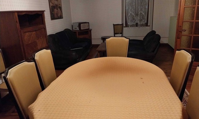 Saint-Pierre-la-Bourlhonne Casa | 1 Bedroom Private vacation home in Saint-Pierre-la-Bourlhonne