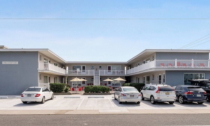 Stone Harbor Condominio | 1 Bed/ 1 Bath Full Kitchen close to Downtown and Beach